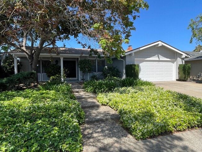 Building Photo - Beautifully Remodeled 3BR Home in Gilroy | Modern Upgrades, Garage & Move-In Ready