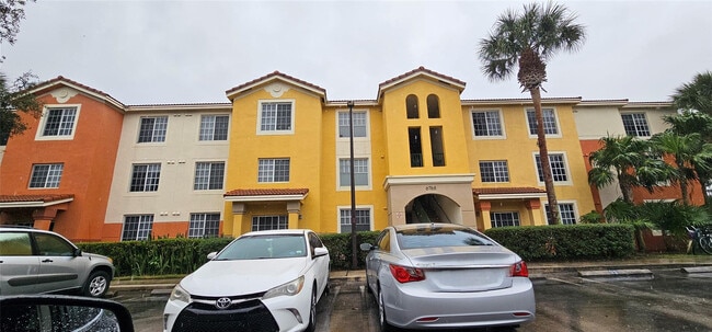 Photo - 6768 Heritage Grande Unit 204