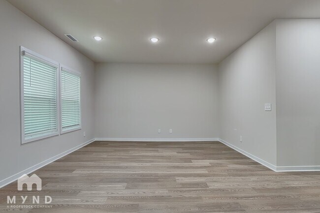 521 Southland Dr