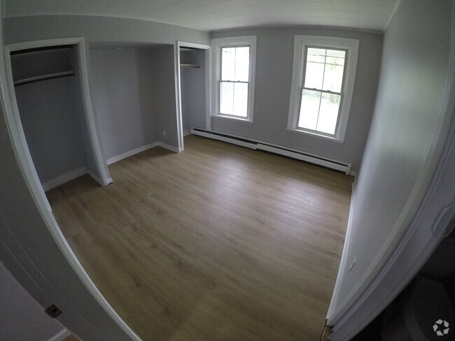 Master - 512 N Jay St Unit 512 Rental