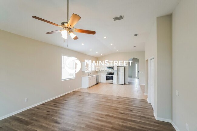 Photo - 4 Bedroom Pet-Friendly Home in BROOKSVILLE, FL with Main Street Renewal