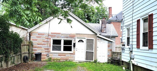 Building Photo - 11559 Beckford Ave Rental