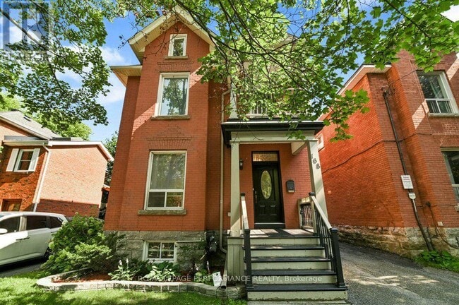 Photo - 168 Stewart St