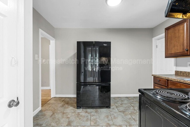 Photo - 2633 Avie Dr