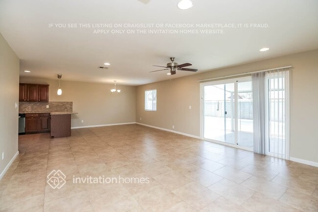 Photo - 1821 E La Donna Dr