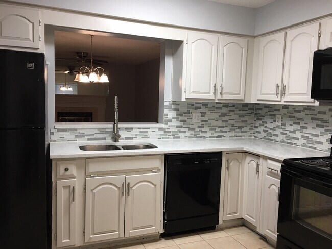 Photo - Stylish 2BR/2.5BA Townhome in Hot Kennesaw Spot – Just $1,595/Month!