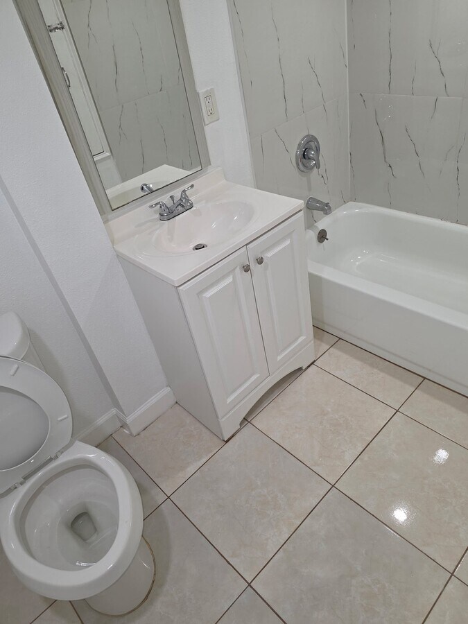 Photo - 2206 Avenue M - C Unit C