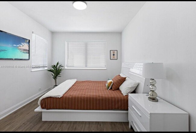 Photo - 830 9th St Unit 25