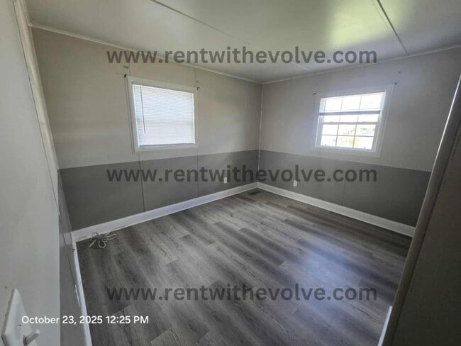 Photo - 610 E Dunn Ave