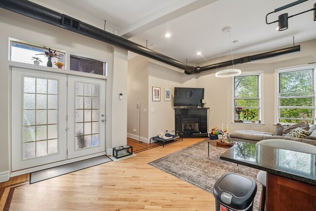 Photo - 5014 S King Dr Unidad 2W