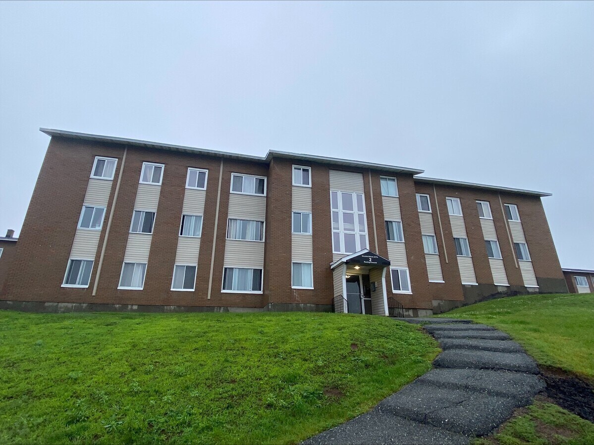 Photo - 2 Reading Crescent Unit 5