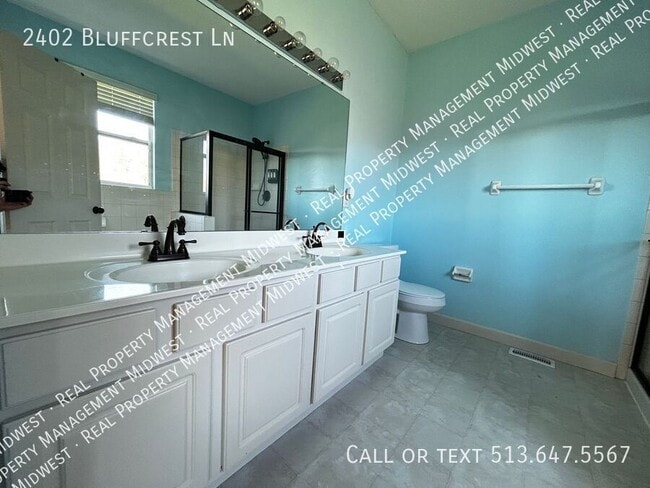 Photo - 2402 Bluffcrest Ln