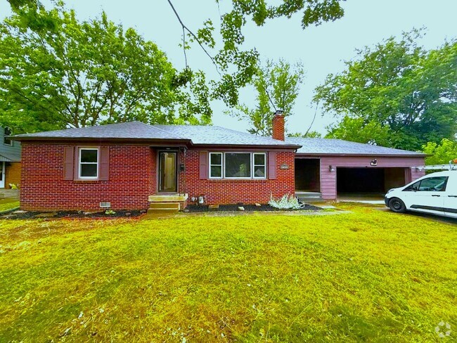Building Photo - 1623 N Spencer Ave Rental