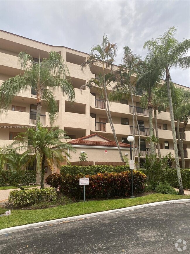 Building Photo - 2768 Carambola Cir S Unit 206 Rental