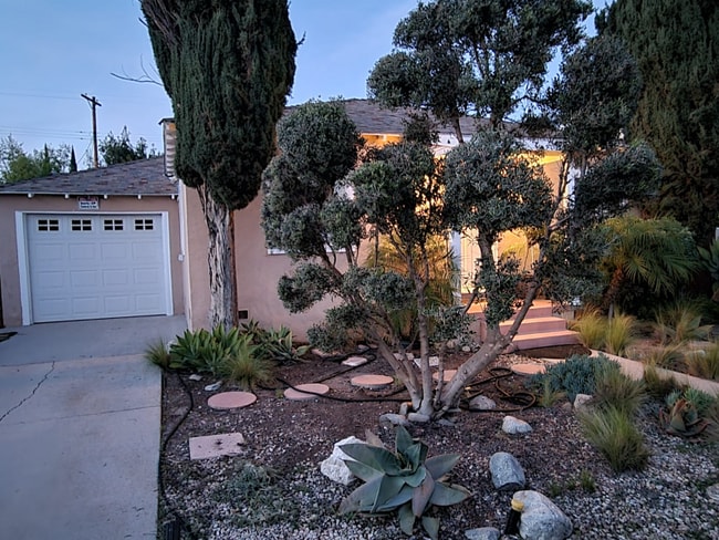 Photo - 17565 Bullock St