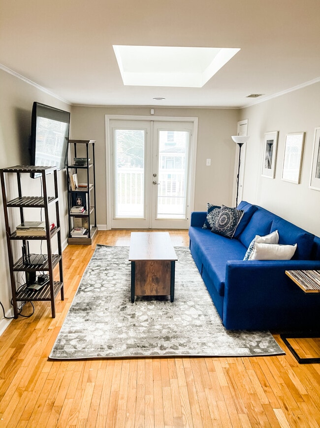 Photo - East Park Ave Furnished Unidad D Rental