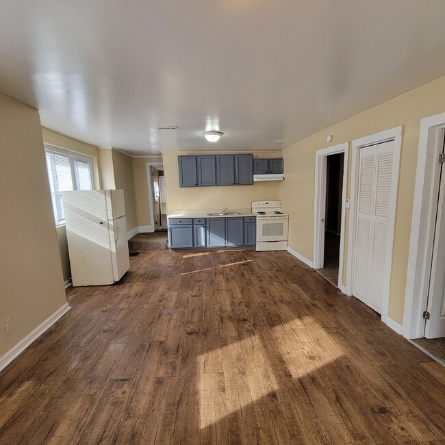 Photo - Martindale-Brightwood 4BR/2BA House!