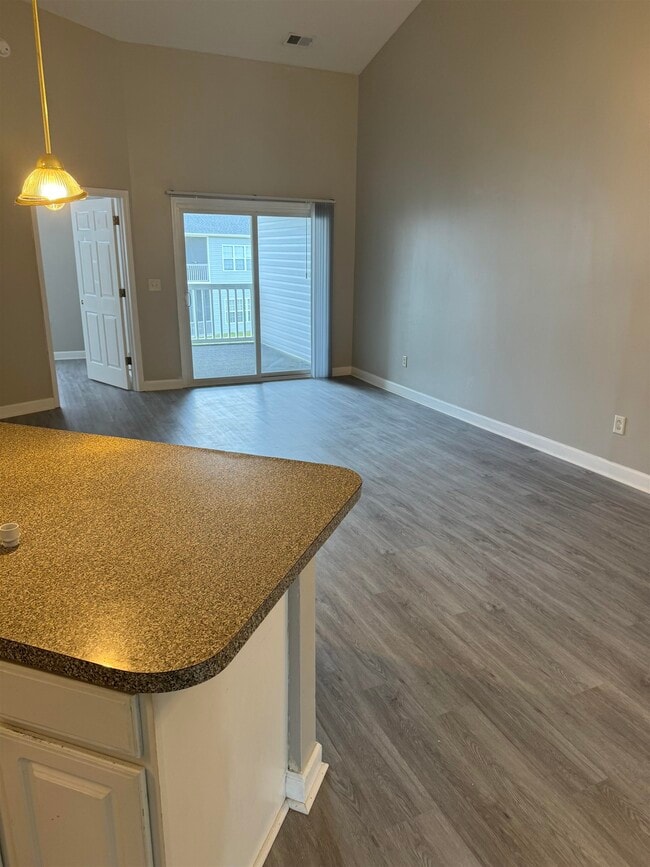 Photo - 101 Westhaven Dr