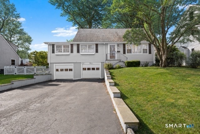 Building Photo - 111 Mayweed Rd