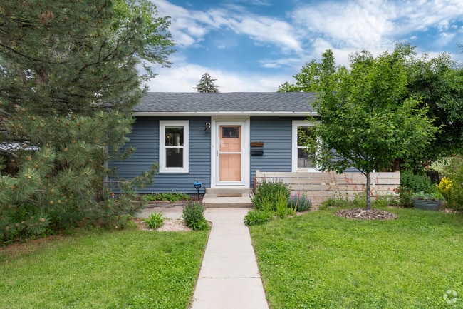 Building Photo - 3175 S Pennsylvania St Rental