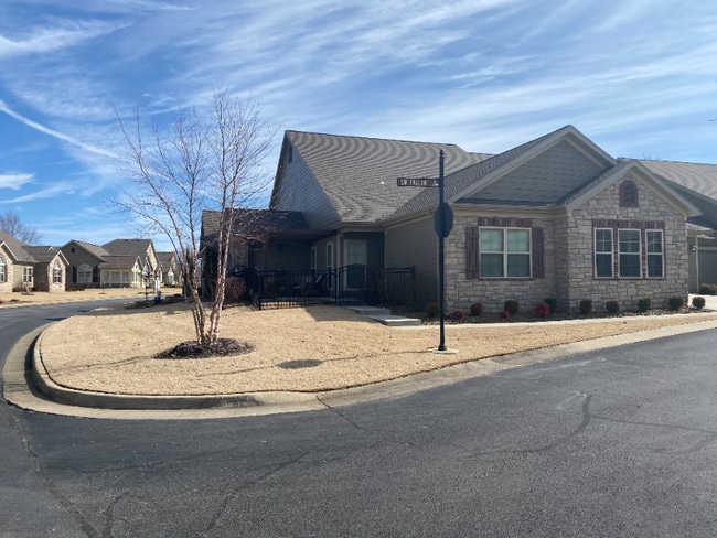 Photo - 1015 SW Naphtali Blvd