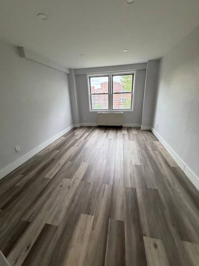3BD Second Room
