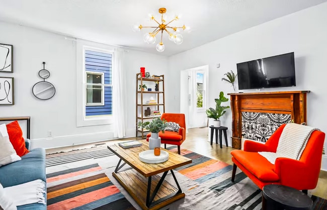 Photo - 66 Howell St NE Unit 2