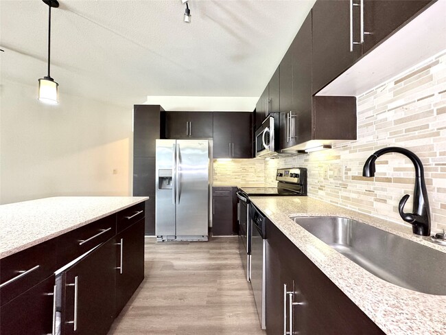 Photo - 3788 Richmond Ave. Unit 1380