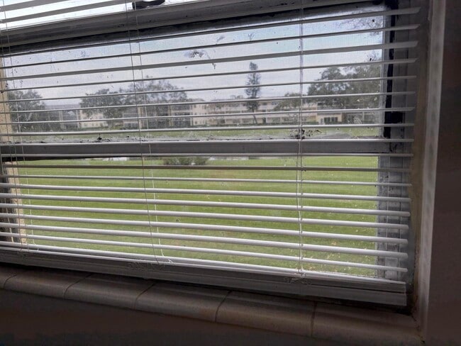 Photo - 186 Dorset E