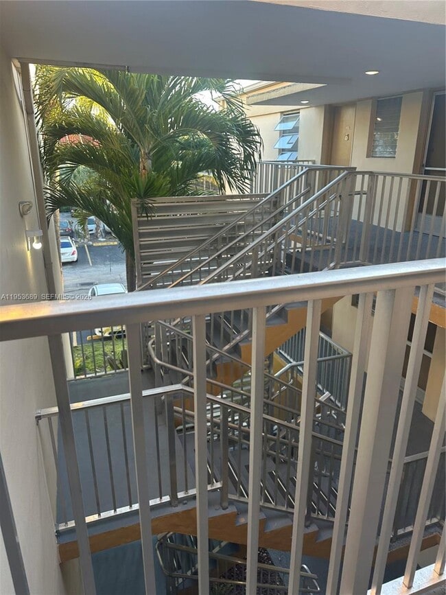 Photo - 9175 SW 77th Ave Unit 304