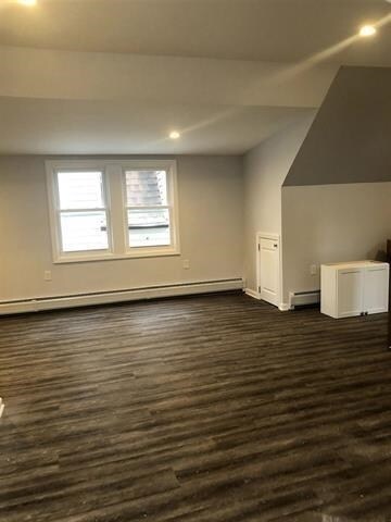 Photo - 655 Avenue C