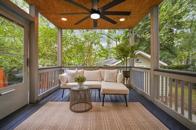 Photo - 615 Sycamore Dr