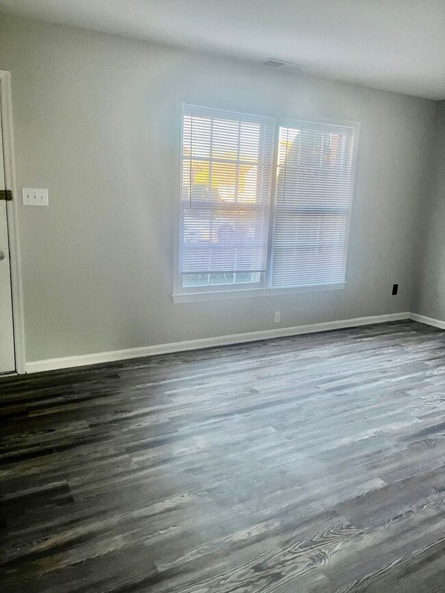 Photo - 3 Bedroom Townhouse Fredericksburg/Spotsylvania County