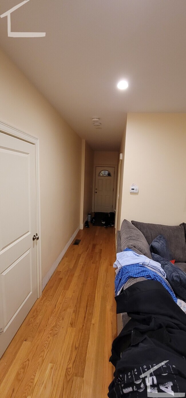 Photo - 23 Higgins St Unit 1
