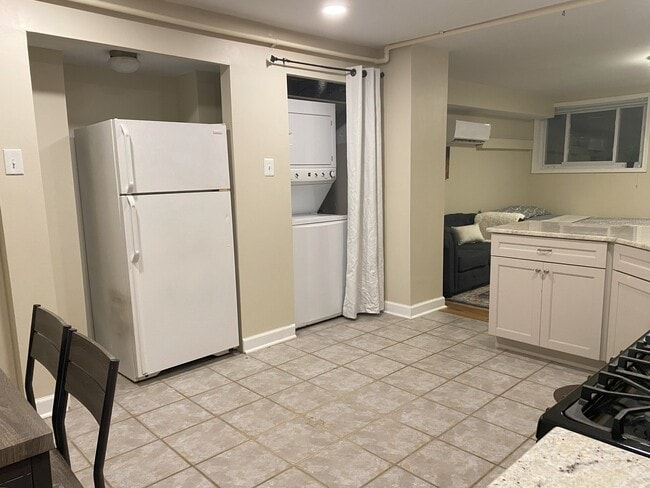Photo - 234 Albemarle St
