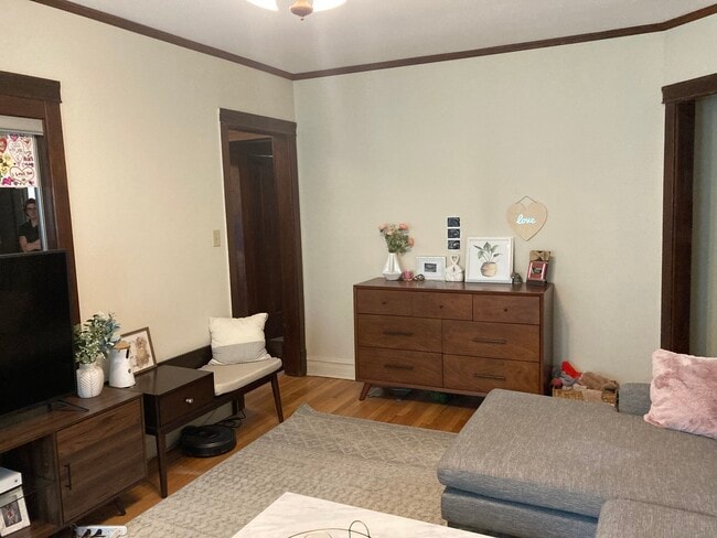 Photo - 4618 N Sacramento Ave Unit 3