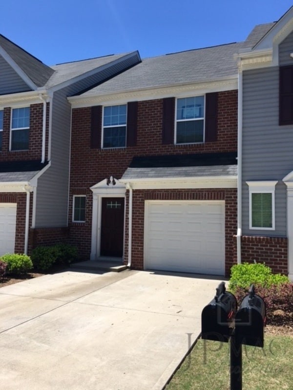 Photo - 128 Awendaw Way