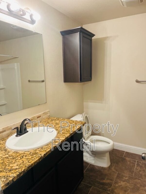 Photo - 819 E 97th Ct