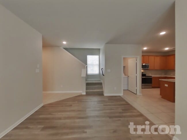 Photo - 7210 Barrel Stage