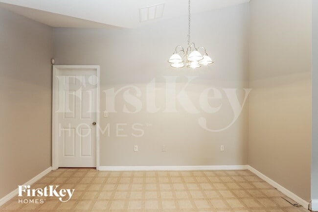 Photo - 3470 Heath Dr