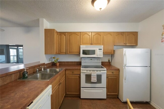 Photo - 13721 Mission Oaks Blvd Unit 13721