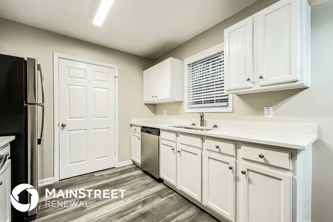 Photo - 107 Johnny Ln