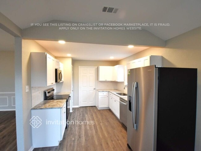 Photo - 5525 Royal Meadow Ln