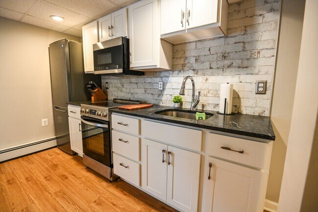 Photo - 531 Gladhill Rd