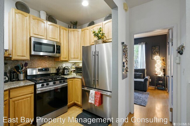 Photo - 3 br, 3 bath House - 641 Atherton Pl.