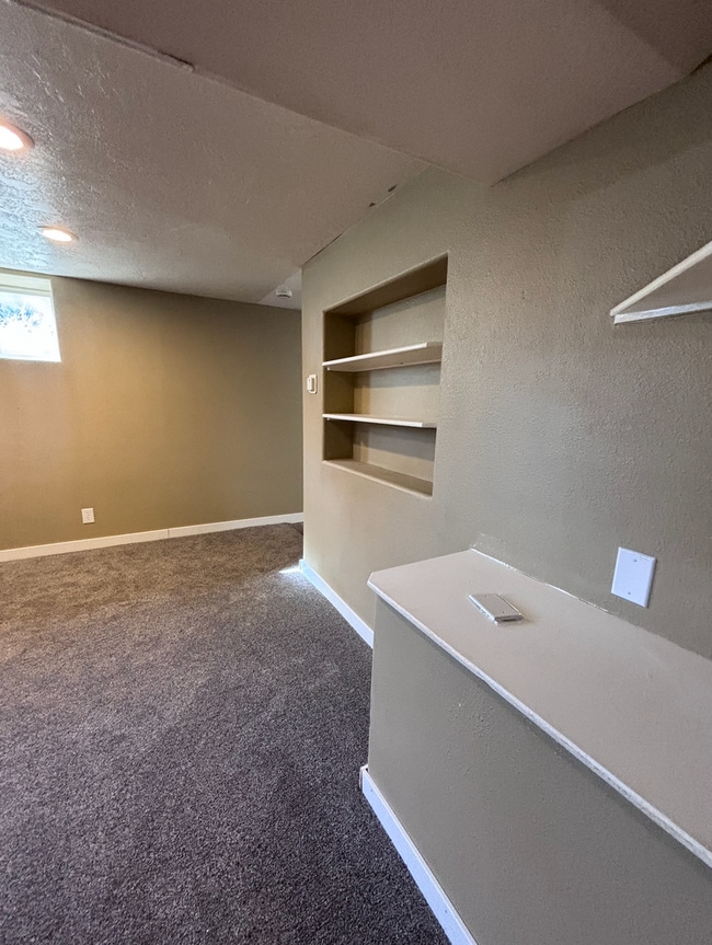 173 Park Ave Unidad Lower unit