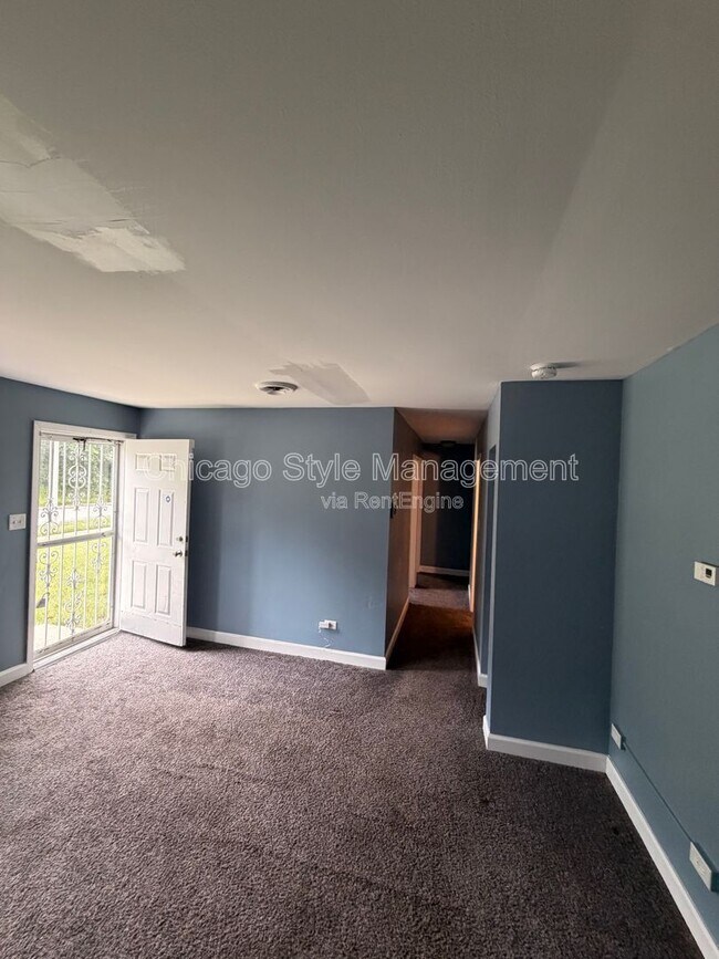 Photo - 1928 Campbell Ave