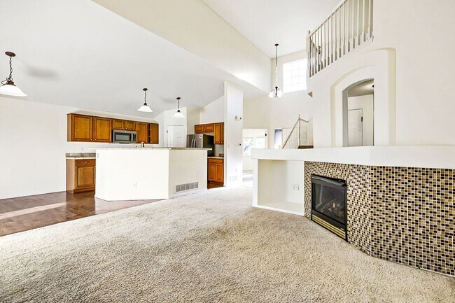 Photo - 6174 Clayton St