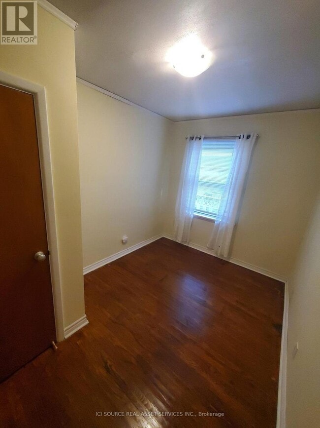 Photo - 412 Mountainview Dr