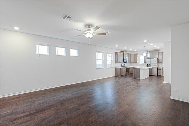 Photo - 172 Breccia Trl